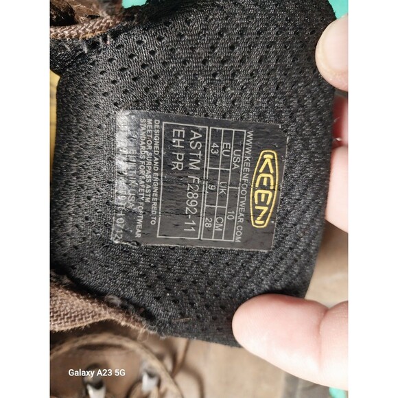 KEEN Portland Size 10 Men's 6" Boot Waterproof Insulated Durable - Picture 3 of 9